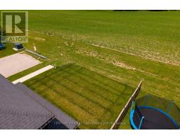 150 GILMOUR DRIVE - 11