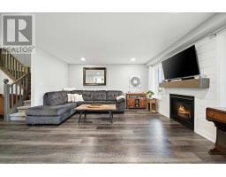150 GILMOUR DRIVE - 28