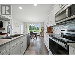 150 GILMOUR DRIVE - 31