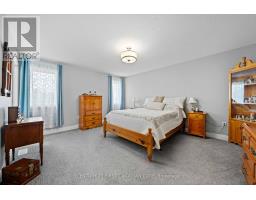 150 GILMOUR DRIVE - 39