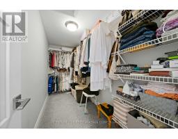 150 GILMOUR DRIVE - 43