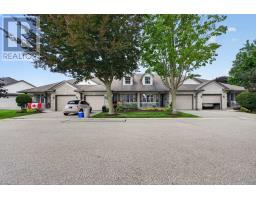 6 - 20 WINDEMERE PLACE - 5