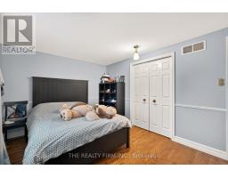 495 JEFFREYBROOK CLOSE - 24
