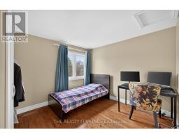 495 JEFFREYBROOK CLOSE - 27