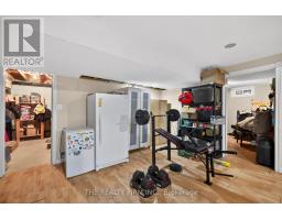 495 JEFFREYBROOK CLOSE - 32