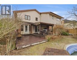495 JEFFREYBROOK CLOSE - 37