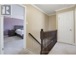 3 WATSON CRESCENT - 16