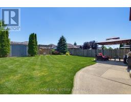 3 WATSON CRESCENT - 36