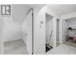 1564 NAIRN AVENUE - 18
