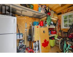 1564 NAIRN AVENUE - 43