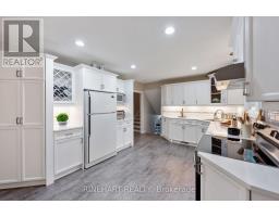 2 LLOYD MANOR CRESCENT - 10