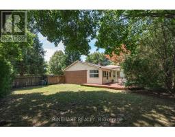 2 LLOYD MANOR CRESCENT - 31