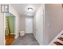 2 LLOYD MANOR CRESCENT - 6