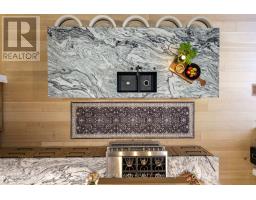 260 ONTARIO STREET - 17