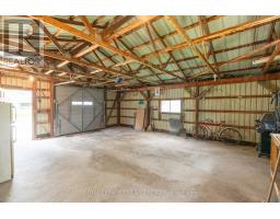 64 WELLINGTON AVENUE - 38