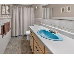 49 LOCKE AVENUE - 12