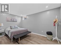 3 SUTHERLAND COURT - 27