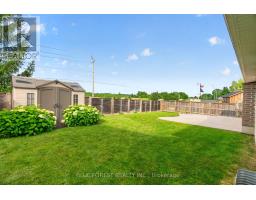 3 SUTHERLAND COURT - 36