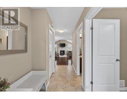 3 SUTHERLAND COURT - 8