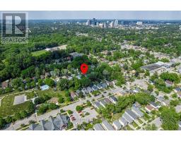 53 CLIFTONVALE AVENUE - 30