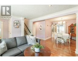 53 CLIFTONVALE AVENUE - 9