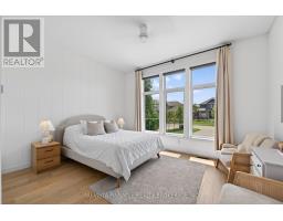 2572 LUCAS AVENUE - 27