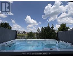 2572 LUCAS AVENUE - 46