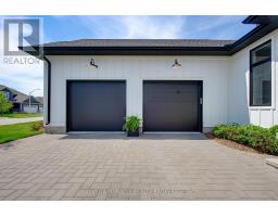 2572 LUCAS AVENUE - 7