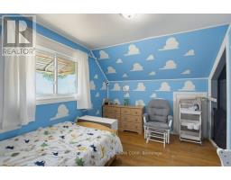 3 PARKSIDE DRIVE - 21