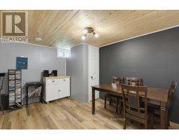 3 PARKSIDE DRIVE - 25