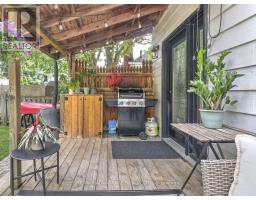 272 ELGIN STREET - 43