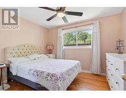 120 CHAMPLAIN CRESCENT - 19