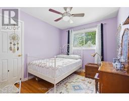 120 CHAMPLAIN CRESCENT - 23