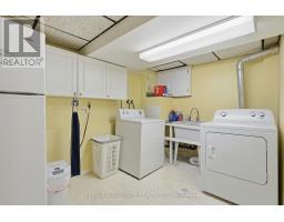 120 CHAMPLAIN CRESCENT - 34