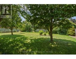 120 CHAMPLAIN CRESCENT - 42