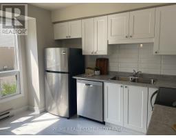 44 - 355 SANDRINGHAM CRESCENT - 3