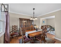 41 LUTON CRESCENT - 19