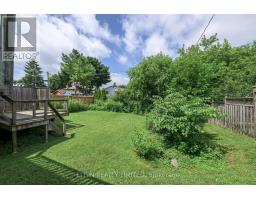 41 LUTON CRESCENT - 4
