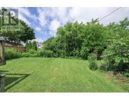 41 LUTON CRESCENT - 5