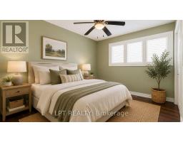 488 SUNNYSIDE CRESCENT - 24