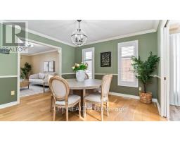 488 SUNNYSIDE CRESCENT - 5