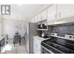 111 GERALD CRESCENT - 14