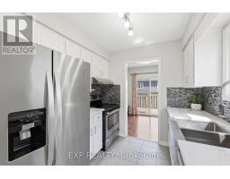 111 GERALD CRESCENT - 15