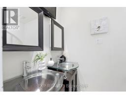 111 GERALD CRESCENT - 31
