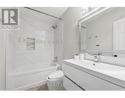 111 GERALD CRESCENT - 33