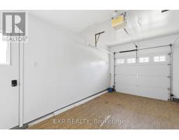 111 GERALD CRESCENT - 38