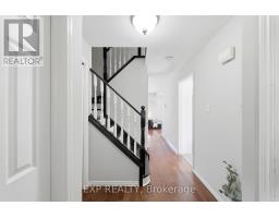 111 GERALD CRESCENT - 5