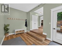 5 UNION STREET W - 17