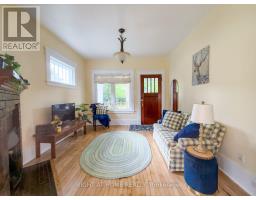 114 COLLEGE AVENUE - 4