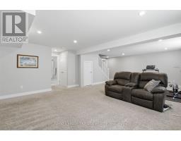 149 COLLINS WAY - 35
